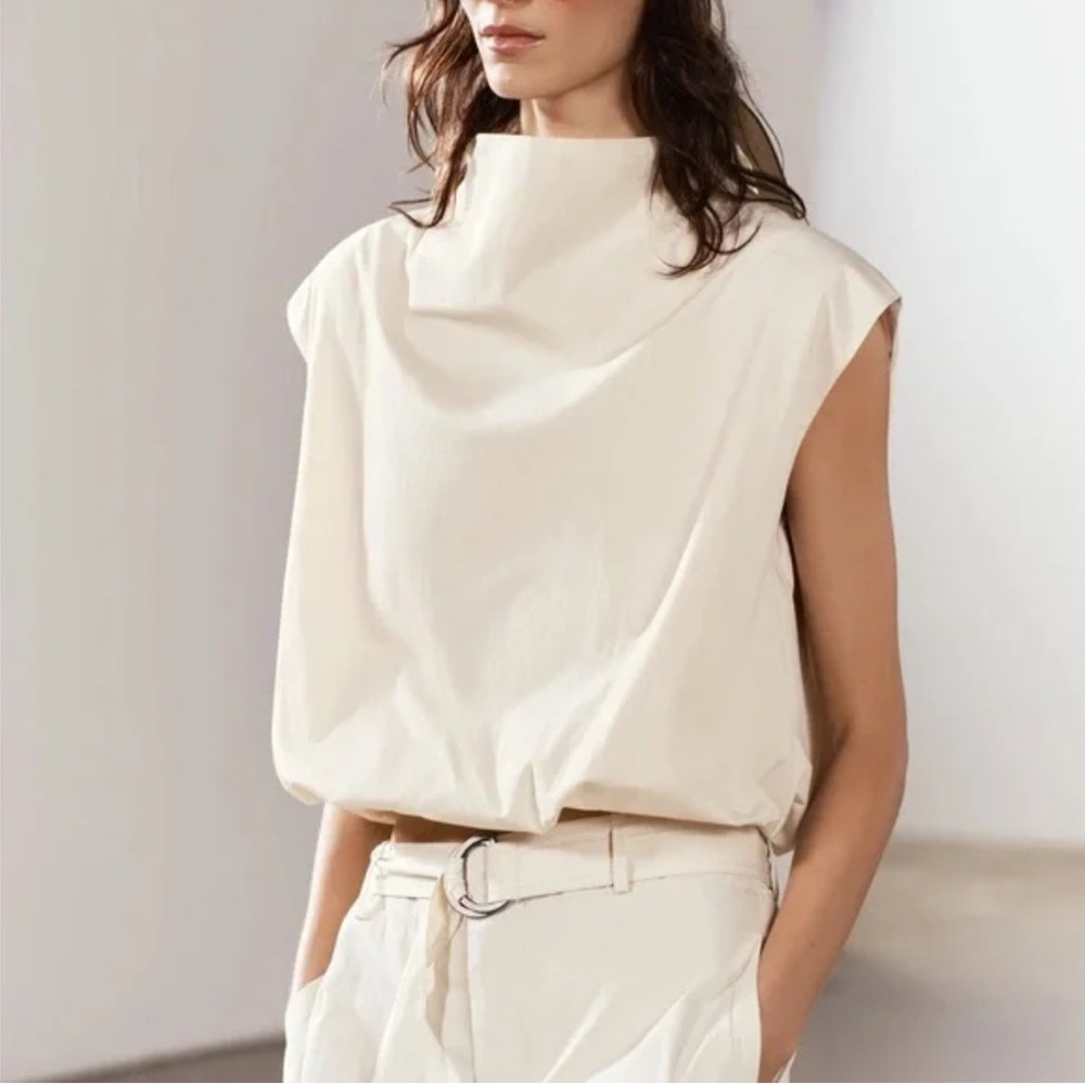 NWT Zara Balloon Top ZW Collection Ecru